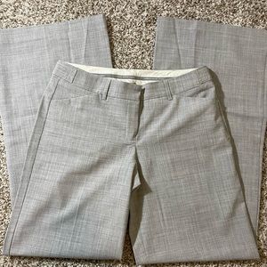 Women’s Express editor size 6 light gray wide leg pant.